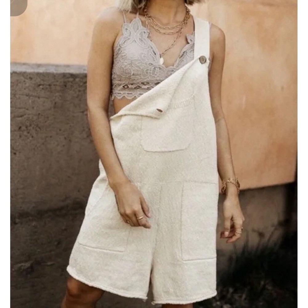 Bohme Size XS - S Cream Textured Knit Shortall Overalls Sleeveless Romper Boho